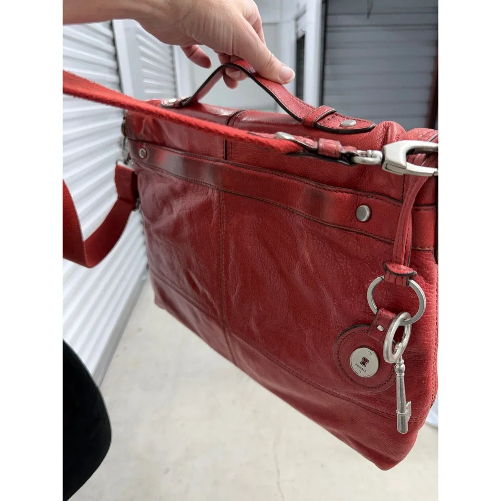 Fossil Long Live Vintage Red Leather Messenger Crossbody Bag Satchel Large